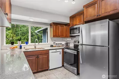 7485 Glacier Ridge Place SE, Port Orchard, WA 98367 - Photo 11