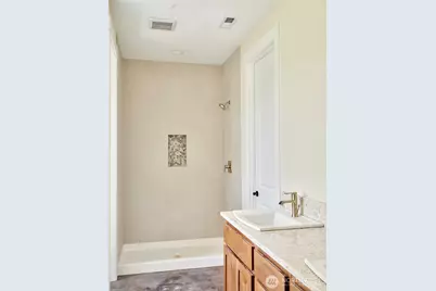 124 Annabelle Street, Castle Rock, WA 98611 - Photo 7