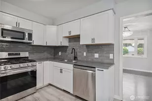 2017 28th Ave, Longview, WA 98632 - Photo 9