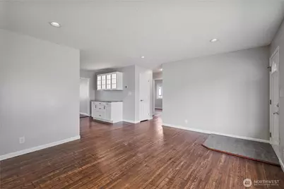 2017 28th Ave, Longview, WA 98632 - Photo 7