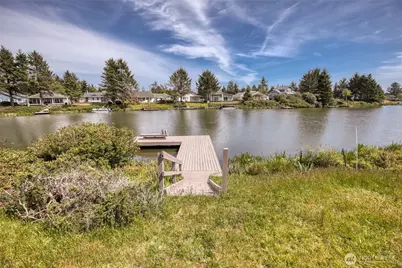 354 Wildwood Avenue SE, Ocean Shores, WA 98569 - Photo 3