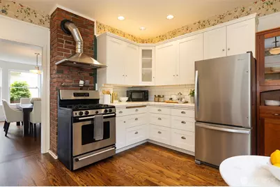 806 15th Avenue E, Seattle, WA 98112 - Photo 13