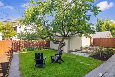 806 15th Avenue E, Seattle, WA 98112 - Photo 37