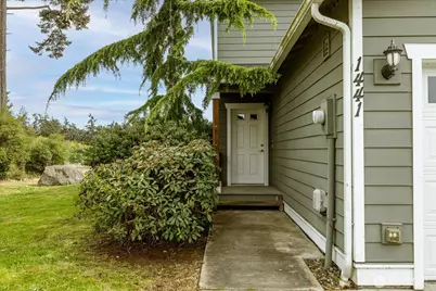 1441 NW 5th Avenue, Oak Harbor, WA 98277 - Photo 3
