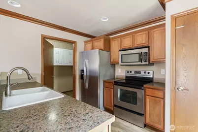 1441 NW 5th Avenue, Oak Harbor, WA 98277 - Photo 5