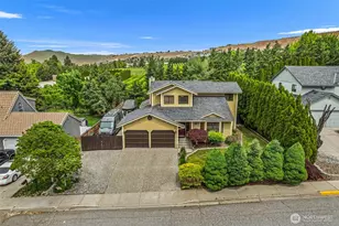 813 NE 12th St, East Wenatchee, WA 98802 - Photo 3