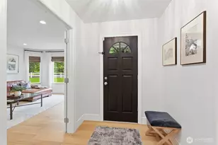 22408 NE 46th St, Redmond, WA 98053 - Photo 5