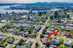 2702 E 16th St, Bremerton, WA 98310 - Photo 3