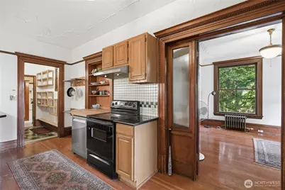 802 16th Avenue, Seattle, WA 98122 - Photo 21
