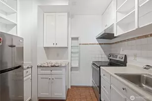 802 16th Ave, Seattle, WA 98122 - Photo 33