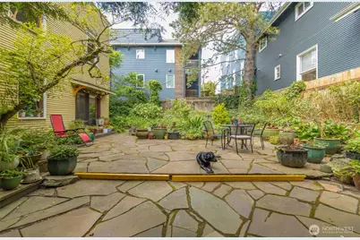 802 16th Avenue, Seattle, WA 98122 - Photo 39