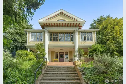 802 16th Avenue, Seattle, WA 98122 - Photo 1