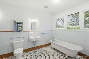 802 16th Ave, Seattle, WA 98122 - Photo 29