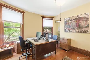 802 16th Ave, Seattle, WA 98122 - Photo 13