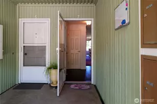 1020 5th Ave S, Edmonds, WA 98020 - Photo 17