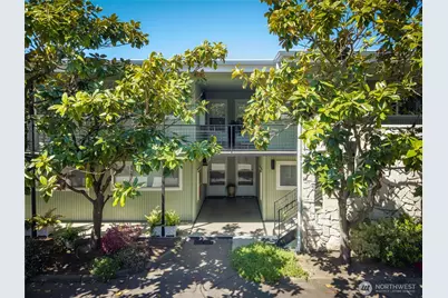 1020 5th Avenue S #7, Edmonds, WA 98020 - Photo 1