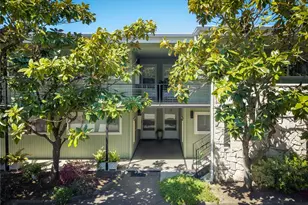 1020 5th Ave S, Edmonds, WA 98020 - Photo 1