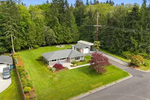 32022 Gamble Way NE, Poulsbo, WA 98370 - Photo 27
