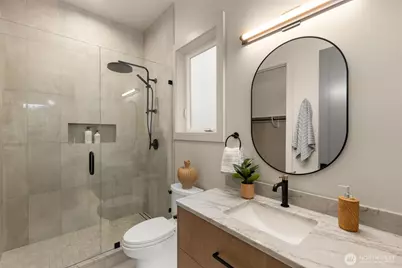 15625 SE 9th Street, Bellevue, WA 98008 - Photo 37