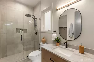 15625 SE 9th St, Bellevue, WA 98008 - Photo 37