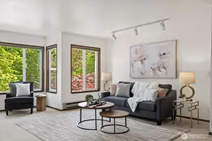12027 15th Ave NE, Seattle, WA 98125 - Photo 9