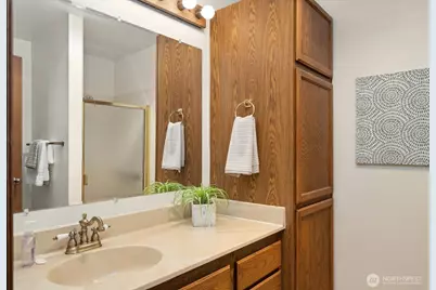 12027 15th Avenue NE #305, Seattle, WA 98125 - Photo 15