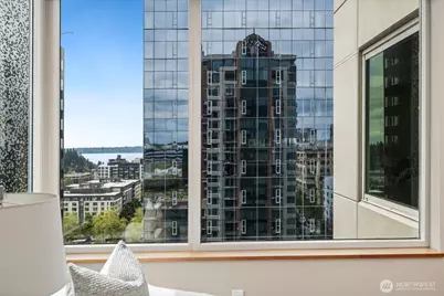 177 107th Avenue NE #1706, Bellevue, WA 98004 - Photo 9