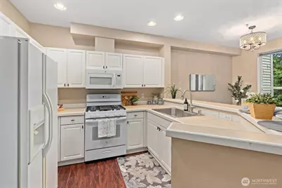 12530 Admiralty Way #K204, Everett, WA 98204 - Photo 11