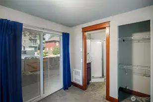5260 Brooklyn Ave NE, Seattle, WA 98105 - Photo 21