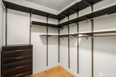 3611 Whitman Avenue N, Seattle, WA 98103 - Photo 29