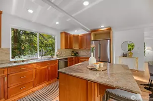 2708 NE 98th St, Seattle, WA 98115 - Photo 19