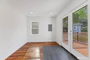 742 S Director St, Seattle, WA 98108 - Photo 11