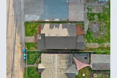 742 S Director Street, Seattle, WA 98108 - Photo 31