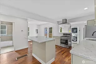 742 S Director St, Seattle, WA 98108 - Photo 5