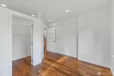 742 S Director Street, Seattle, WA 98108 - Photo 15