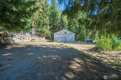 17972 Entiat River Road, Entiat, WA 98822 - Photo 3