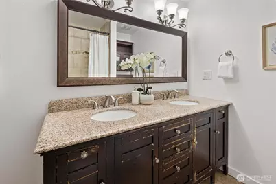 2001 NE 12th Street, Renton, WA 98056 - Photo 19