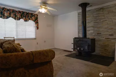 9921 43rd Street Ct E, Edgewood, WA 98371 - Photo 13