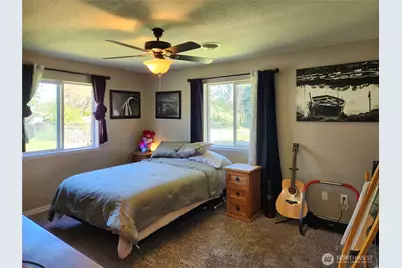 131 SE 3rd Street, Milton-Freewater, OR 97862 - Photo 5