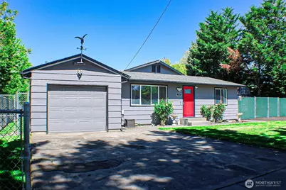 131 SE 3rd Avenue, Milton-Freewater, OR 97862 - Photo 1