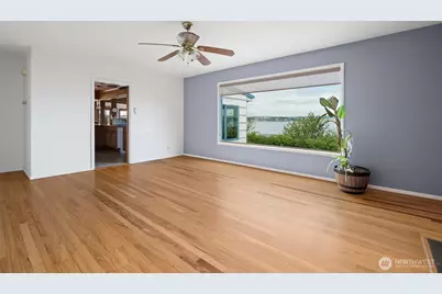 3224 SW Scenic Heights Street, Oak Harbor, WA 98277 - Photo 15
