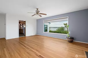 3224 SW Scenic Heights St, Oak Harbor, WA 98277 - Photo 15