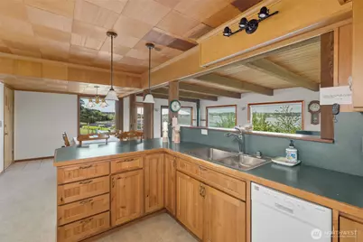 3224 SW Scenic Heights Street, Oak Harbor, WA 98277 - Photo 19