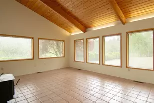 1526 36th Ave W, Olympia, WA 98506 - Photo 5