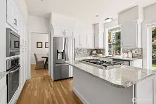 6063 156th Pl SE, Bellevue, WA 98006 - Photo 15