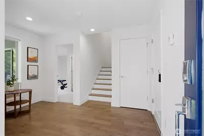 16347 NE 12th Place, Bellevue, WA 98008 - Photo 11