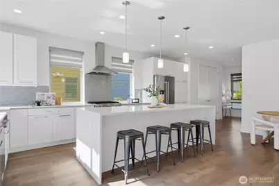 16347 NE 12th Place, Bellevue, WA 98008 - Photo 5