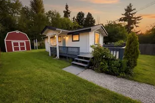 416 E 86th St, Tacoma, WA 98445 - Photo 1