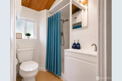 416 E 86th Street, Tacoma, WA 98445 - Photo 15