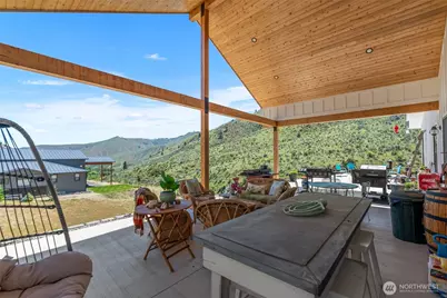 1541 Pitcher Canyon Road, Wenatchee, WA 98801 - Photo 37